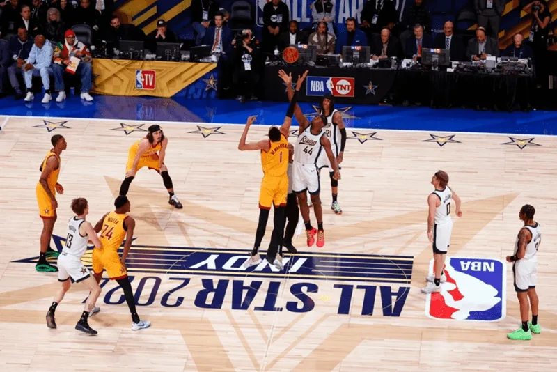 Biểu tượng viết tắt NBA được định hình sau những cuộc sáp nhập mang tính lịch sử của làng bóng rổ Mỹ.