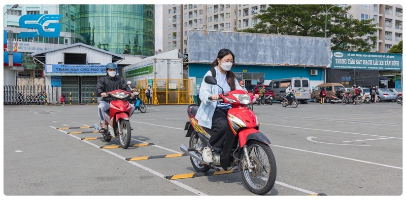 Đăng ký học và thi bằng lái xe máy dễ dàng qua cổng dịch vụ công trực tuyến.