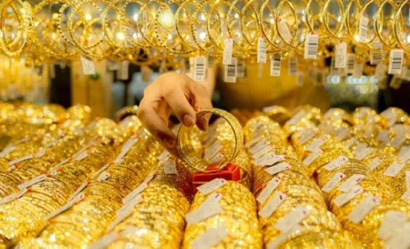 Chiêm bao đi mua vàng cho thấy các kế hoạch đầu tư tích lũy của bạn đang đi đúng hướng.