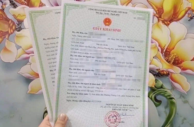 lam giay khai sinh cho con can nhung gi